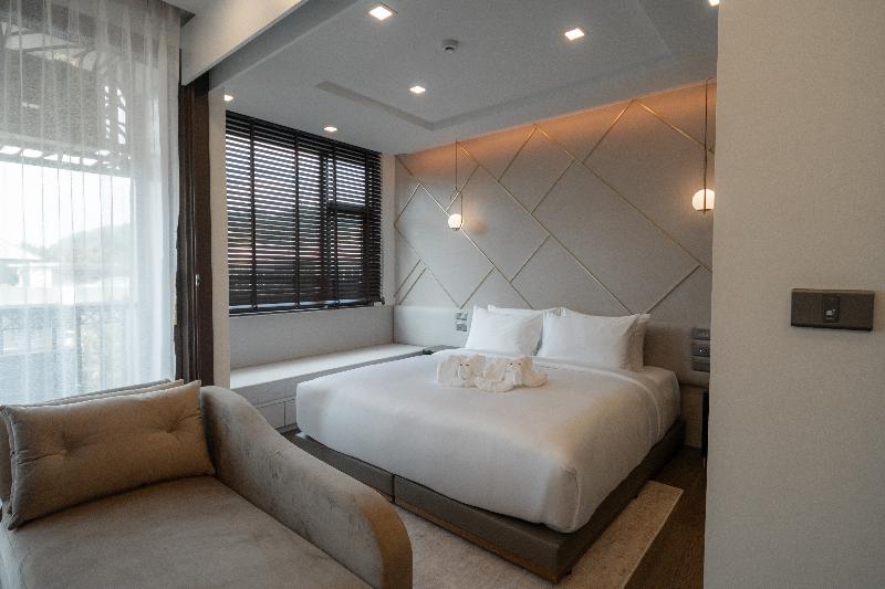 The Proud Karon Beach Phuket Trademark Wyndham - Oda