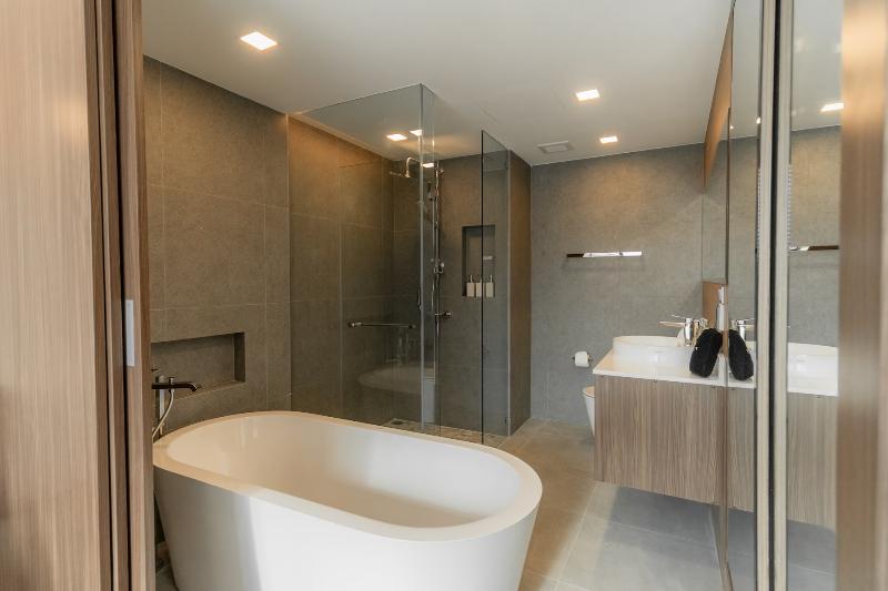 The Proud Karon Beach Phuket Trademark Wyndham - Oda