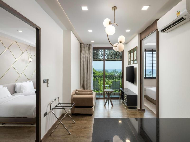 The Proud Karon Beach Phuket Trademark Wyndham - Oda