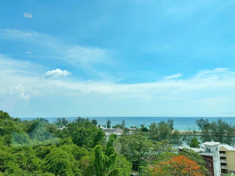 The Proud Karon Beach Phuket Trademark Wyndham - Plaj