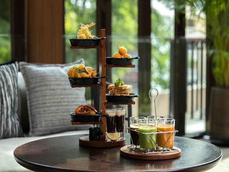 The Proud Karon Beach Phuket Trademark Wyndham - Restoran