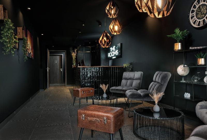 The Rooms - Hotel & House - Lobi