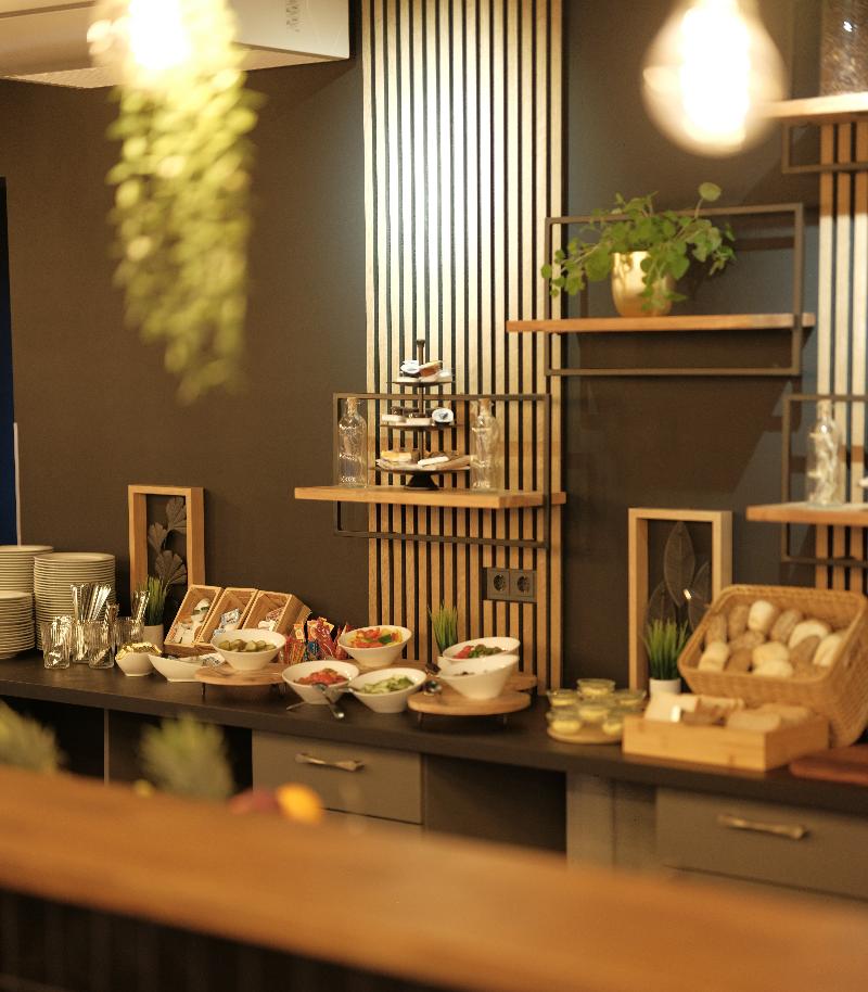The Rooms - Hotel & House - Restoran