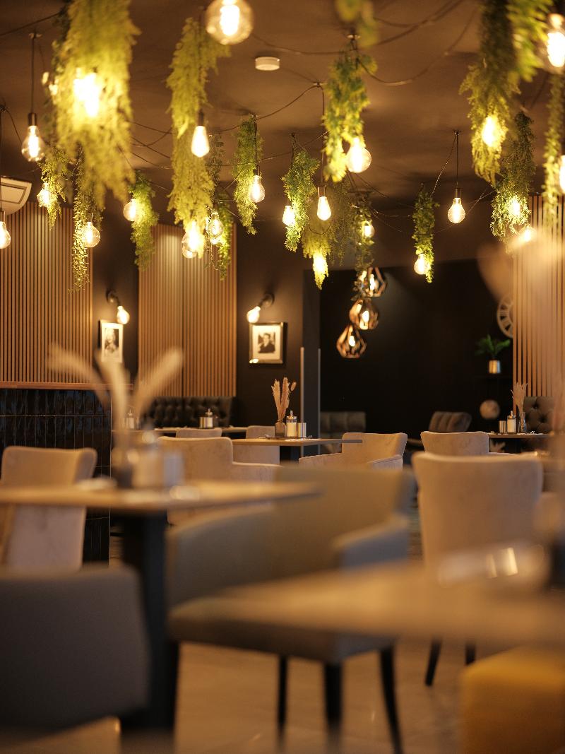 The Rooms - Hotel & House - Restoran