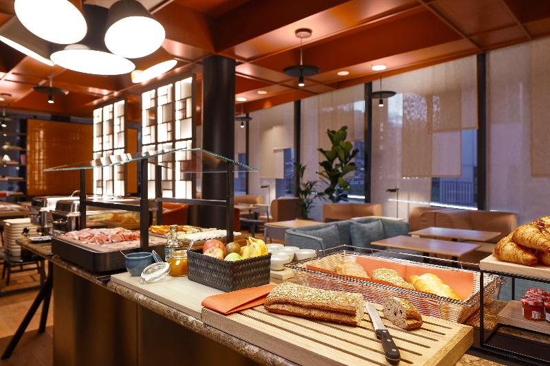 Adina Apartment Hotel Geneva - Restoran