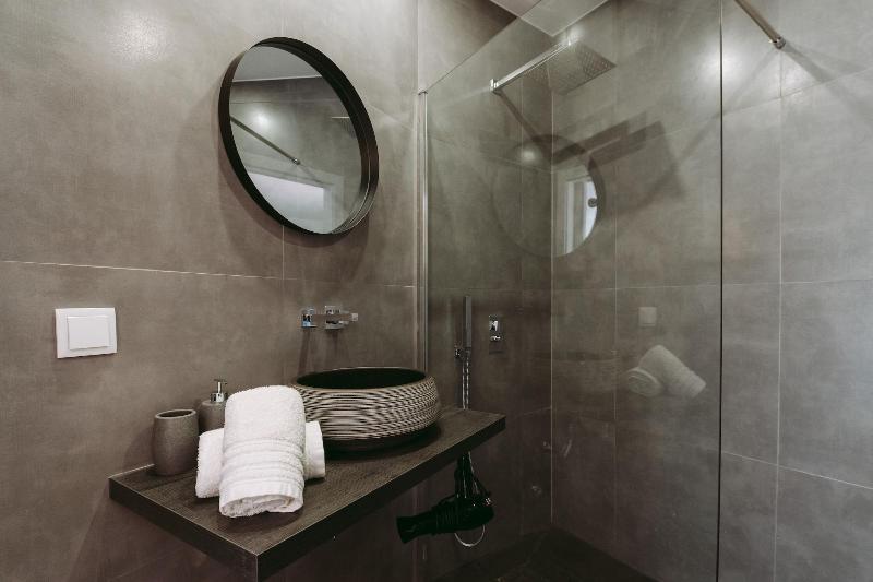 19 Tile Ceramic Concept By Unlock Hotels. - Oda