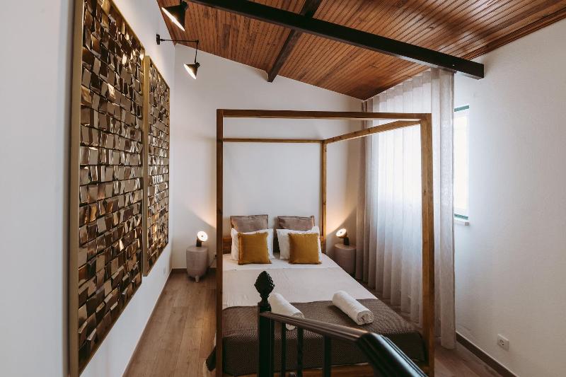 19 Tile Ceramic Concept By Unlock Hotels. - Oda