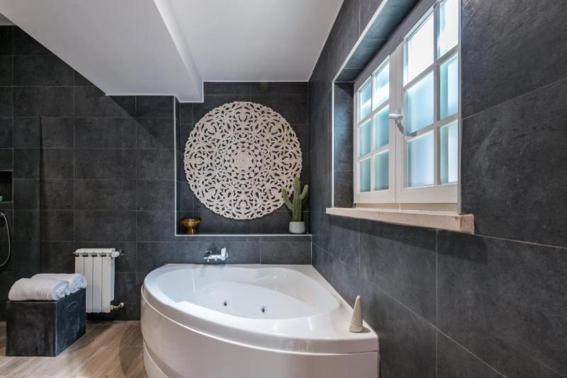 19 Tile Ceramic Concept By Unlock Hotels. - Oda