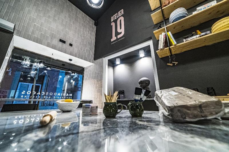 19 Tile Ceramic Concept By Unlock Hotels. - Restoran