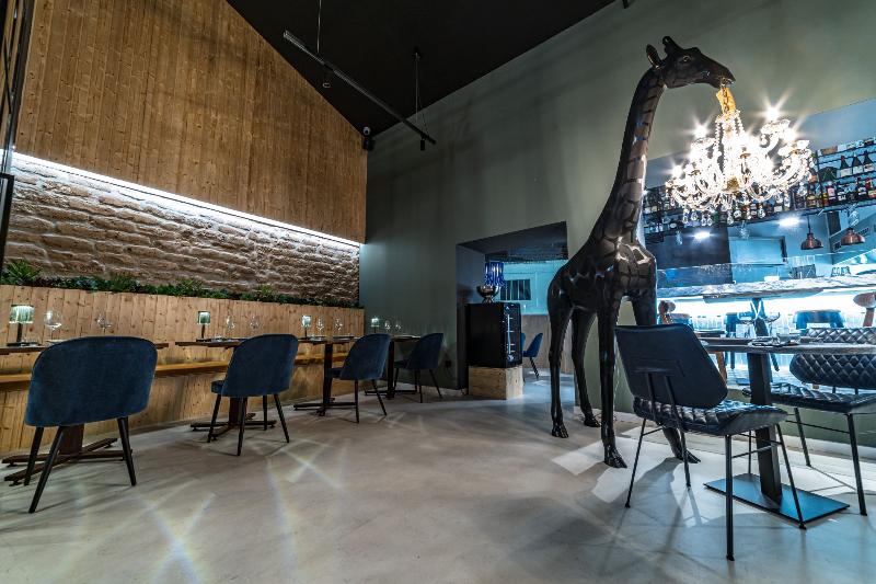 19 Tile Ceramic Concept By Unlock Hotels. - Restoran