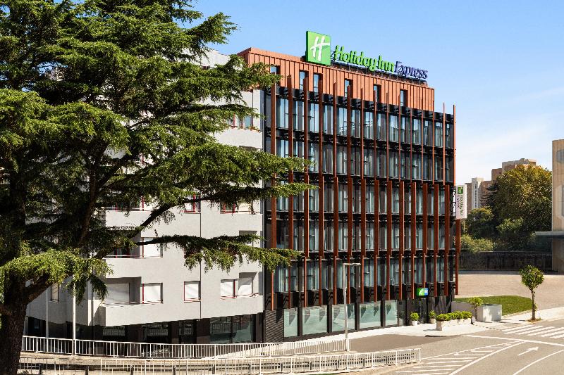 Holiday Inn Express Porto Boavista - Genel