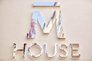 Hotel M House