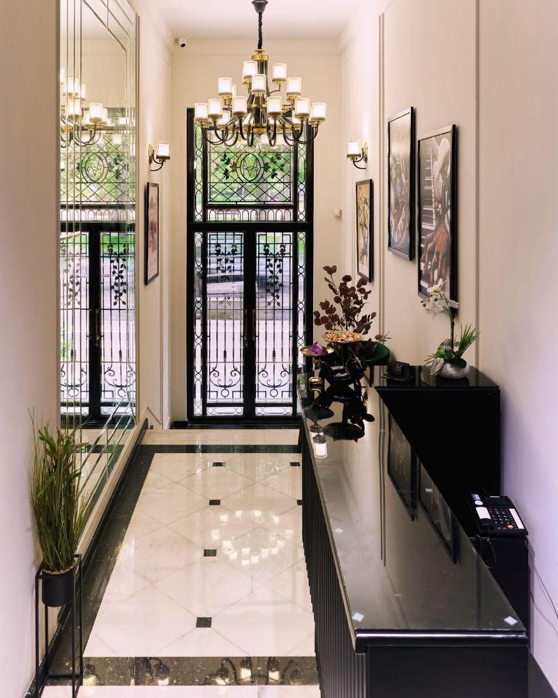 Maestro Address Hotel - Lobi