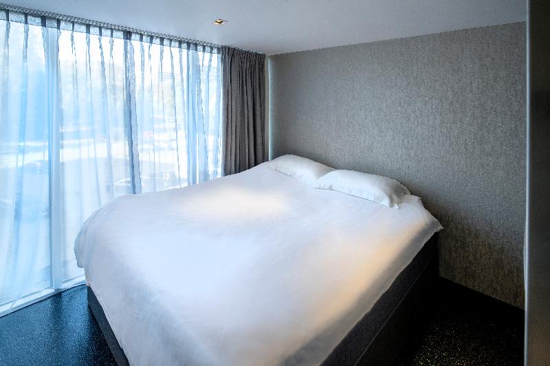 Diamond Capsule Hotel Amsterdam South - Oda