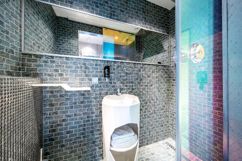 Diamond Capsule Hotel Amsterdam South - Oda