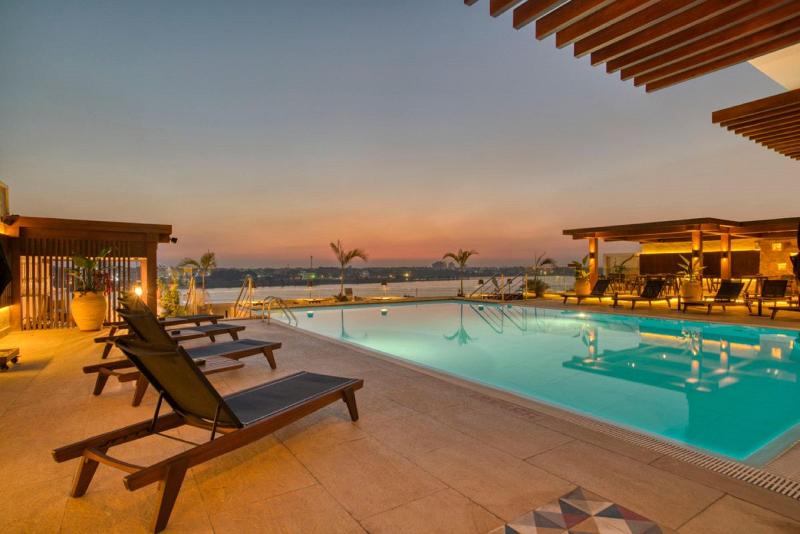 Holiday Inn & Suites Cairo Maadi, an IHG Hotel - Havuz