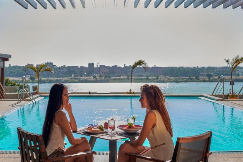 Holiday Inn & Suites Cairo Maadi, an IHG Hotel - Restoran