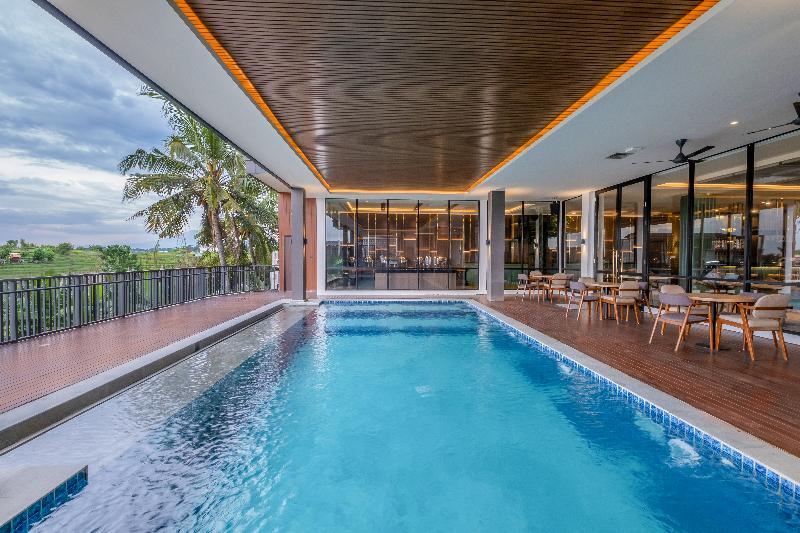 Valstar Hotel Canggu - Havuz