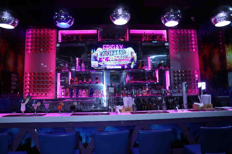 City Tower Hotel - Bar