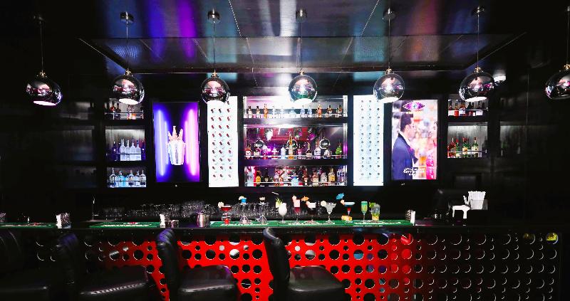 City Tower Hotel - Bar