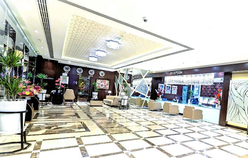 City Tower Hotel - Lobi