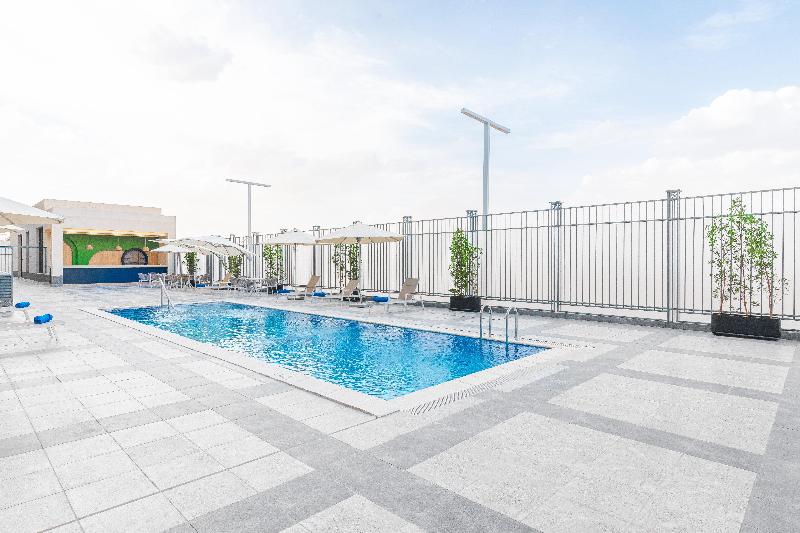 Holiday Inn Riyadh The Business District - Havuz