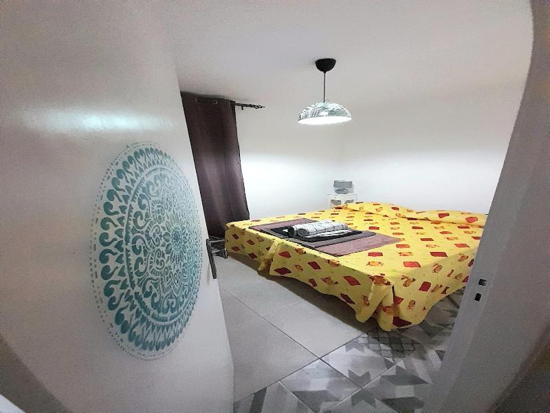 Tropicana Holiday Apartments - Oda