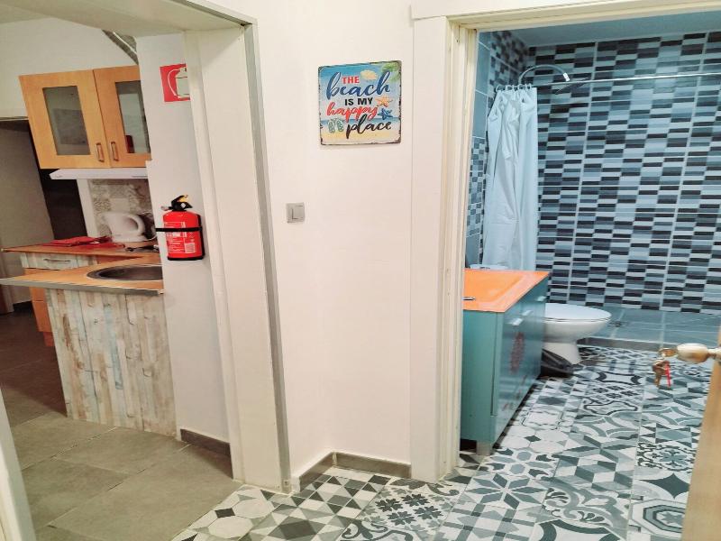 Tropicana Holiday Apartments - Oda