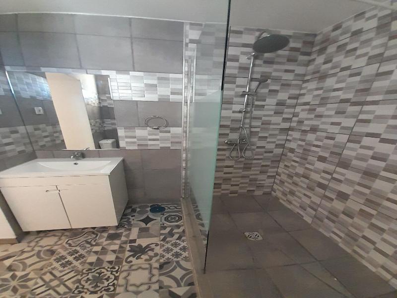 Tropicana Holiday Apartments - Oda