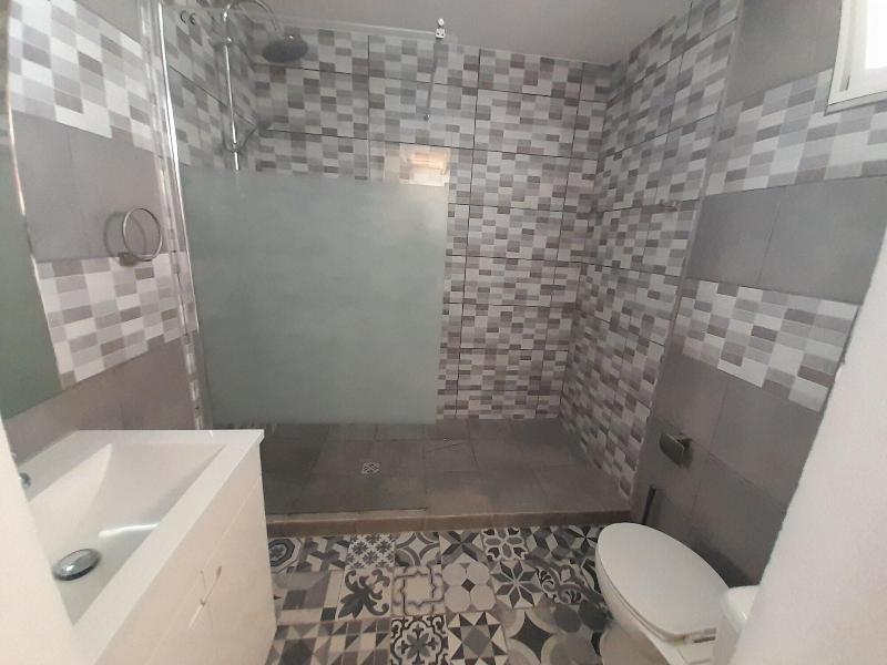 Tropicana Holiday Apartments - Oda