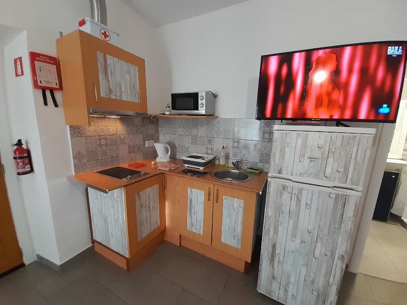 Tropicana Holiday Apartments - Oda
