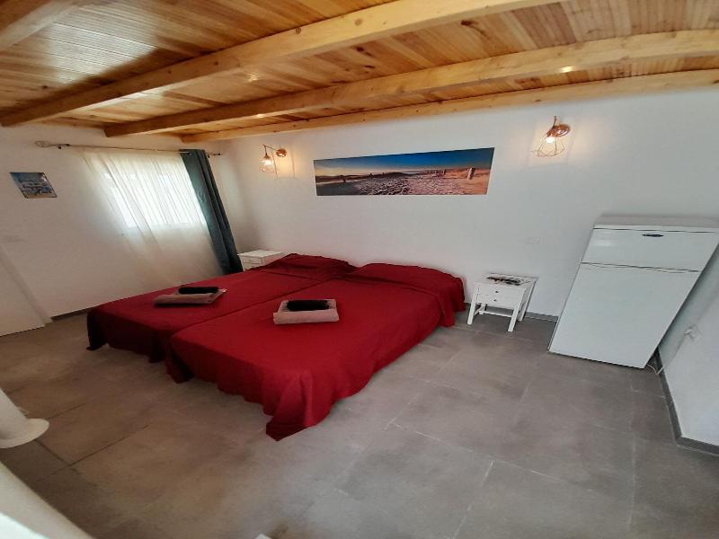 Tropicana Holiday Apartments - Oda
