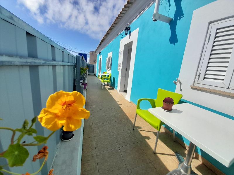 Tropicana Holiday Apartments - Oda