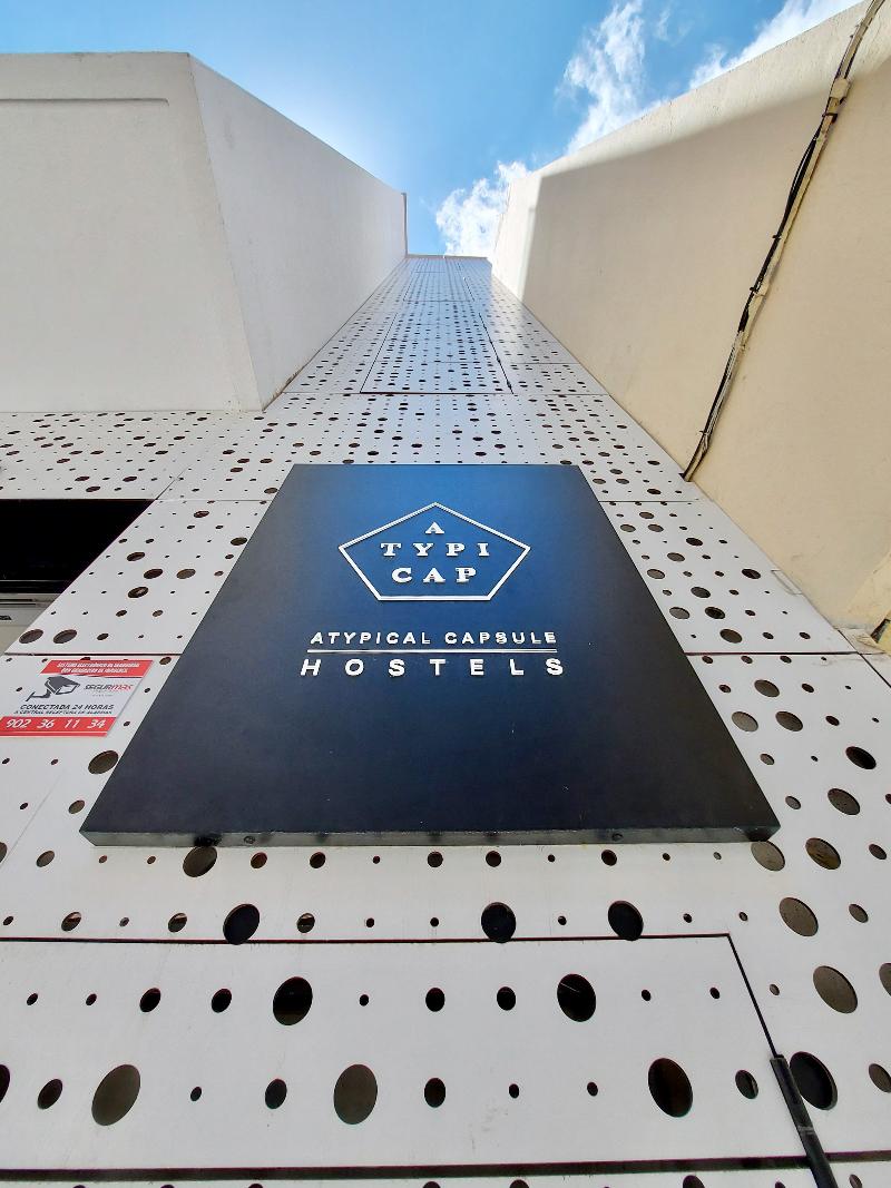 Atypicap Capsule Hostel - Genel