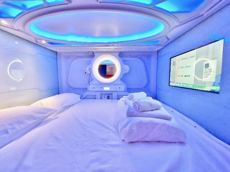 Atypicap Capsule Hostel - Oda