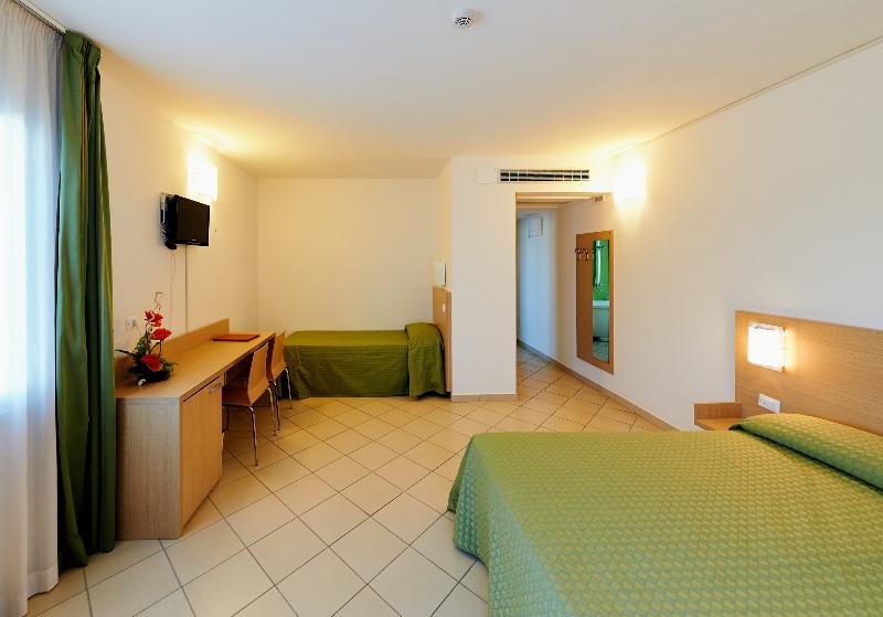 Bolgheri Marina Resort - Oda