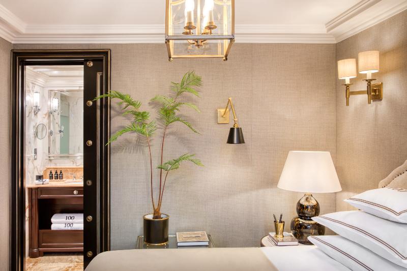 100 Princes Street - Oda