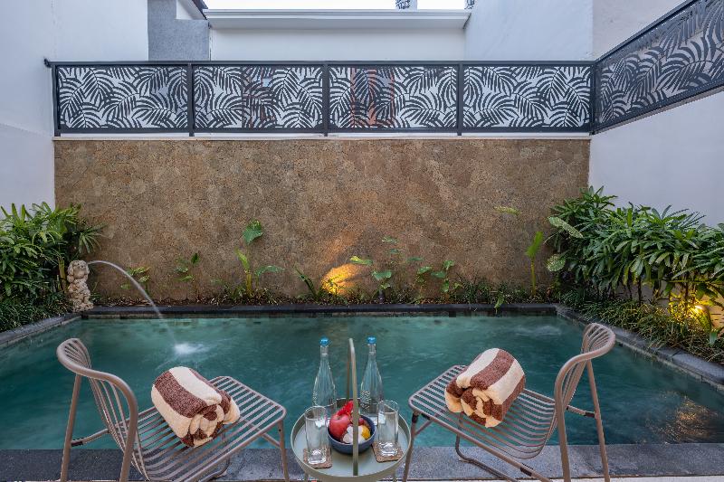 Taman Seminyak Suites - Oda