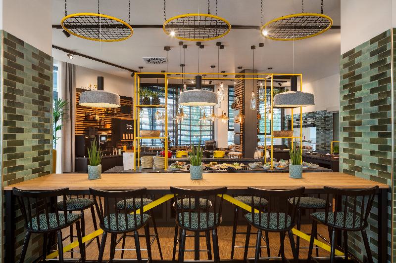 Vienna House Easy Wyndham Berlin Potsdamer Platz - Bar