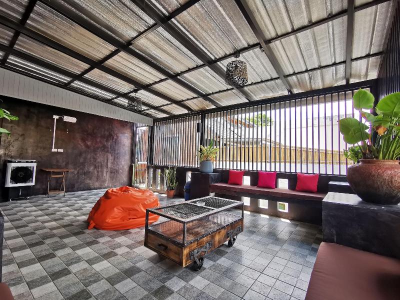 Hi Samui Hostel - Teras