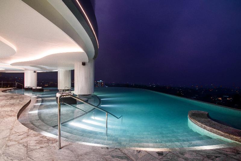 Indigo Bandung Dago Pakar - Havuz