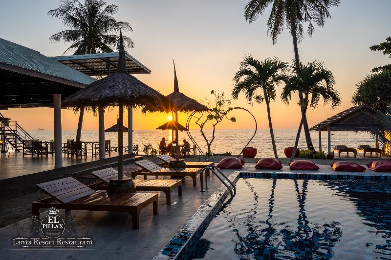 El Pillax Lanta Resort - Oda