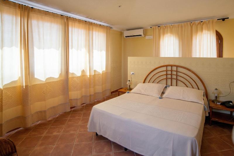 S'ena Hotel - Oda