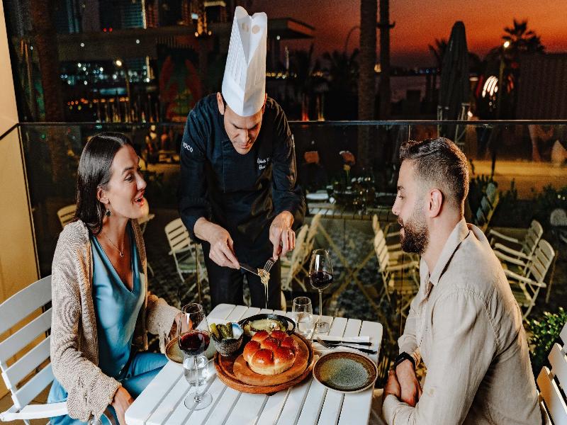 Voco Dubai The Palm - Restoran