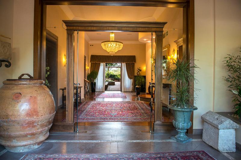 Hotel Villa Il Patriarca - Lobi