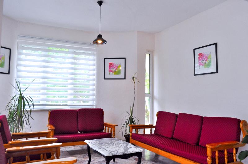 Native Hotel - Lobi