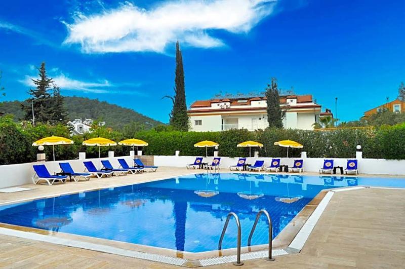 Native Hotel - Genel