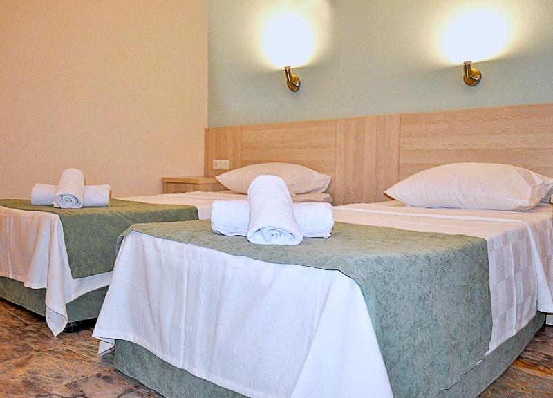 Native Hotel - Oda