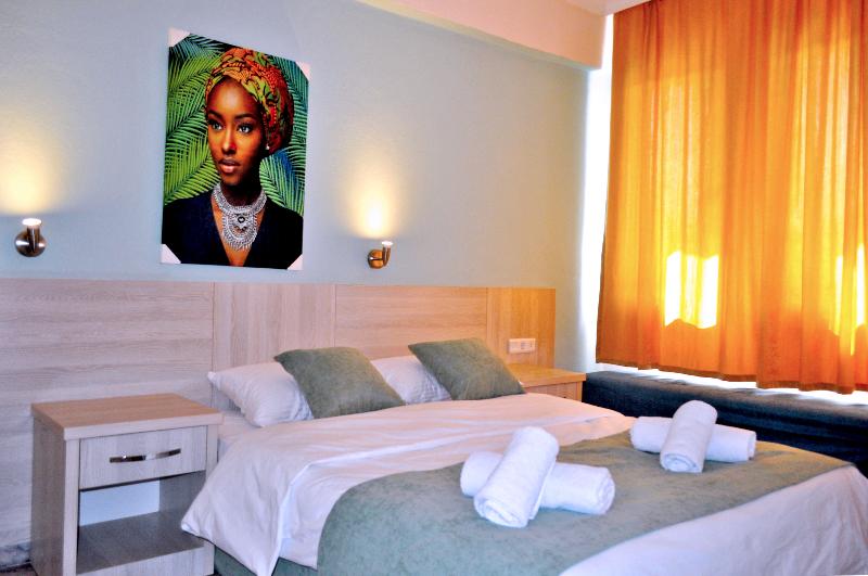 Native Hotel - Oda