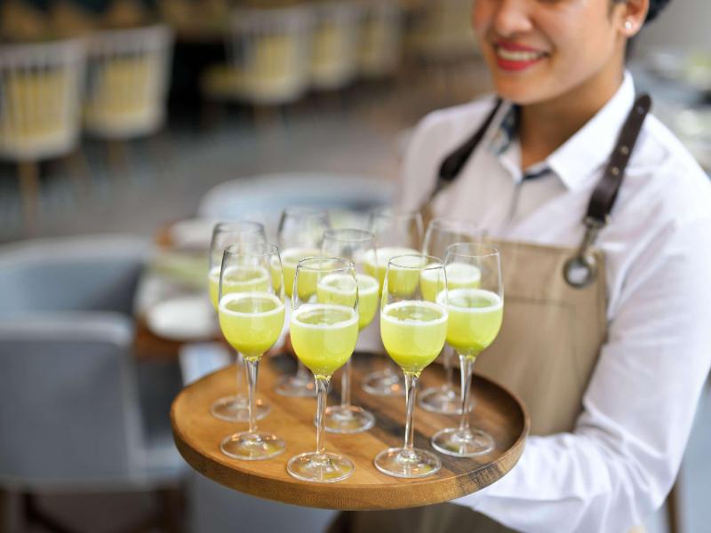 Movenpick Hotel And Apartments Ghala Muscat - Bar